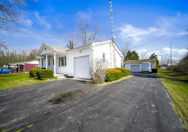 2nd image of 44 Rhonda Ln, Winchester, OH 45697 | MLS# 1882321