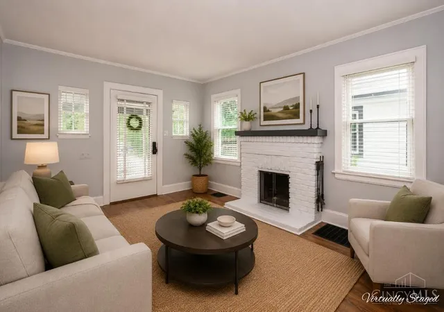 3rd image of 3126 Kinmont St, Cincinnati, OH 45208 | MLS# 1882657