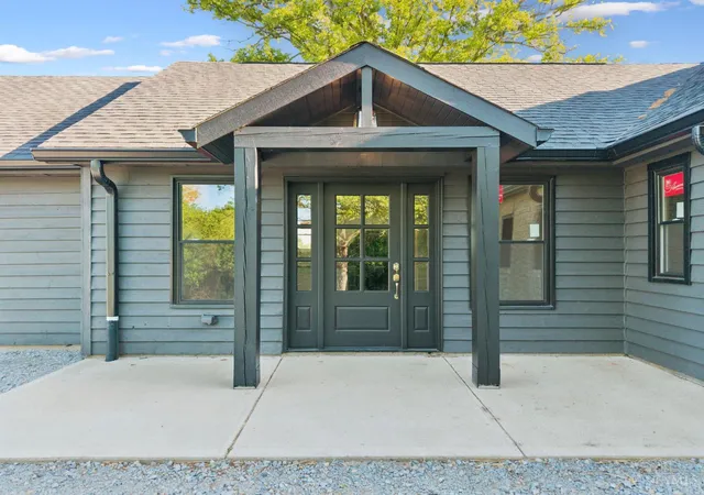 4th image of 1976 Shinkles Ridge Rd, Georgetown, OH 45121 | MLS# 1882710