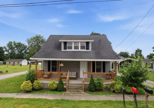 3rd image of 25 S Taylorsville Rd, Mowrystown, OH 45133 | MLS# 1882721