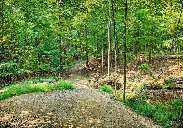 3rd image of 5 Smith Rd, Moscow, OH 45153 | MLS# 1882728