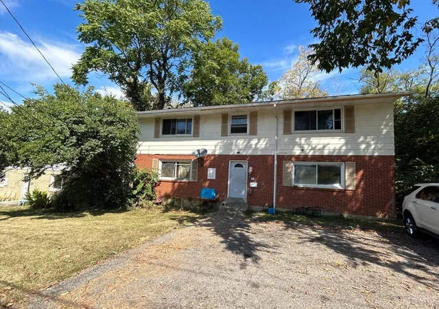 Homes for sale in Cincinnati, OH | 128 Clinton Springs Ave, Cincinnati, OH 45217 | MLS# 1882545
