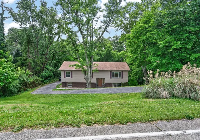 Homes for sale in Harrison Twp, OH | 10657 Carolina Trace Rd, Harrison Twp, OH 45030 | MLS# 1882711
