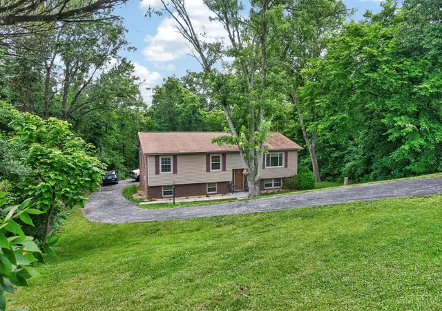Homes for sale in Harrison Twp, OH | 10657 Carolina Trace Rd, Harrison Twp, OH 45030 | MLS# 1882711