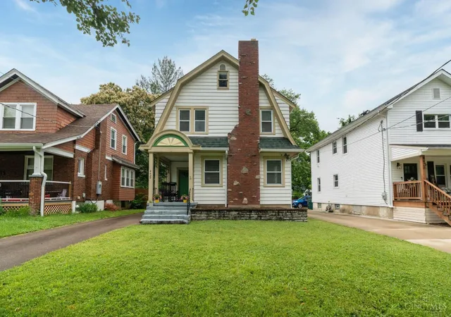 Homes for sale in Cincinnati, OH | 4430 Simpson Ave, Cincinnati, OH 45227 | MLS# 1882477