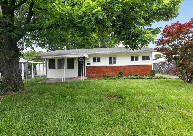 Homes for sale in Colerain Twp, OH | 9570 Pippin Rd, Colerain Twp, OH 45231 | MLS# 1879998