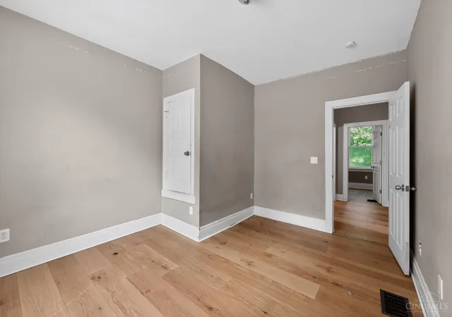 24th image of 3118 Sunshine Ave, Cincinnati, OH 45211 | MLS# 1881687