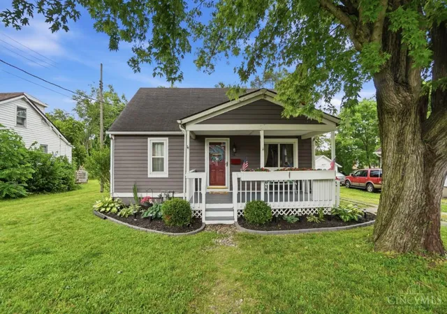 Homes for sale in Franklin, OH | 56 Harold St, Franklin, OH 45005 | MLS# 1882225