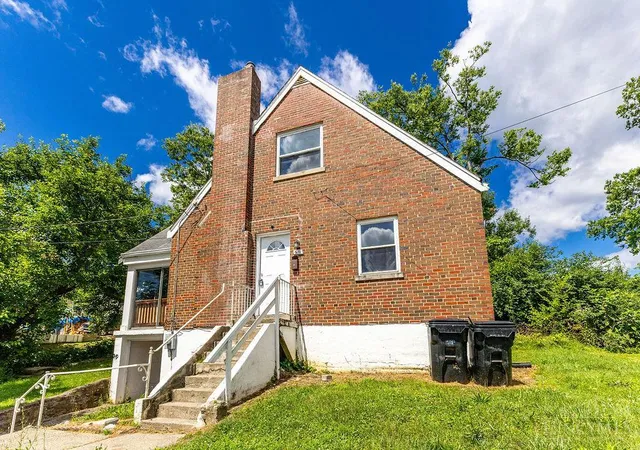 1st image of 1401 Beech, Cincinnati, OH 45205 | MLS# 1882767