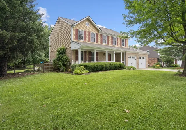 Homes for sale in Batavia Twp, OH | 1806 Chapel Woods, Batavia Twp, OH 45103 | MLS# 1882737