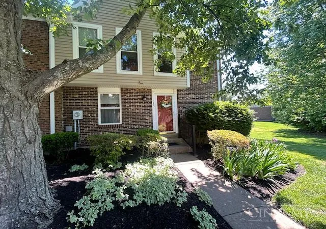 Homes for sale in Anderson Twp, OH | 965 Woodlyn Dr N, Anderson Twp, OH 45230 | MLS# 1882817