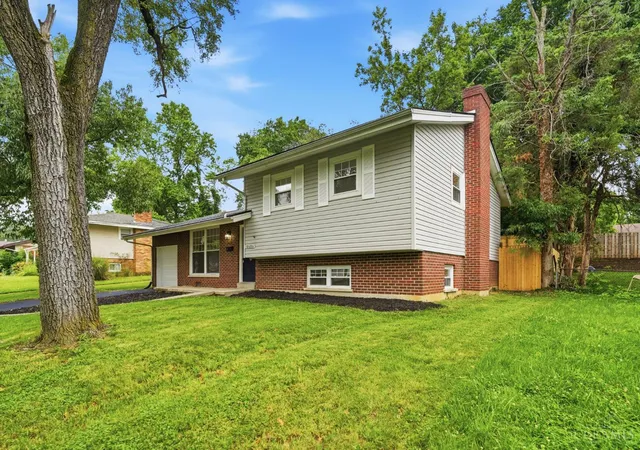 Homes for sale in Forest Park, OH | 10686 Chelmsford Rd, Forest Park, OH 45240 | MLS# 1882682