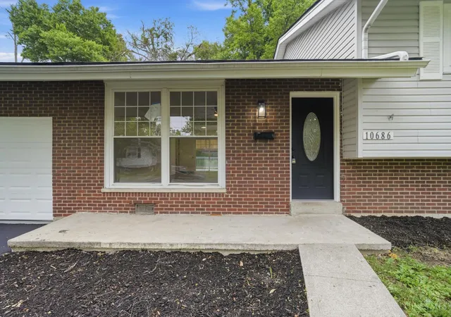 Homes for sale in Forest Park, OH | 10686 Chelmsford Rd, Forest Park, OH 45240 | MLS# 1882682
