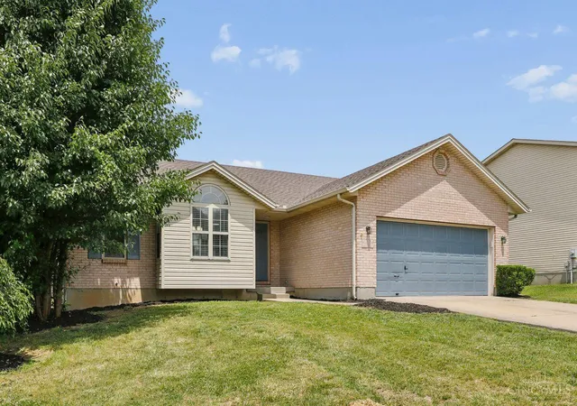 Homes for sale in Monroe, OH | 3072 Macintosh Ln, Monroe, OH 45044 | MLS# 1882745