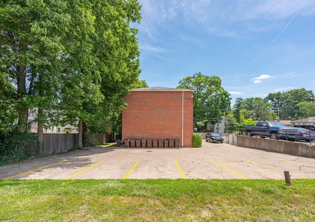 Homes for sale in Cincinnati, OH | 2215 Salvador Street, Cincinnati, OH 45230 | Houzeo