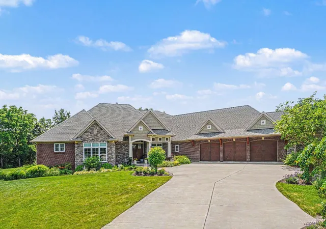 Photo 1 of Sale Pending at 1707 Laurel Glen Ct, Loveland, OH 45140 | MLS# 1882793 | Listing updated on 2026-09-13