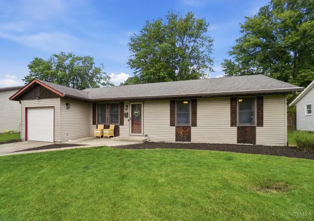 3rd image of 1121 Linhof, Wilmington, OH 45177 | MLS# 1882872