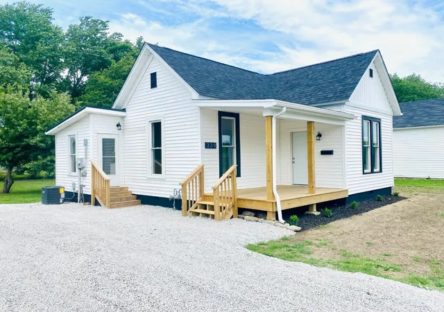 Homes for sale in Sabina, OH | 339 W Mound St, Sabina, OH 45169 | MLS# 1882880