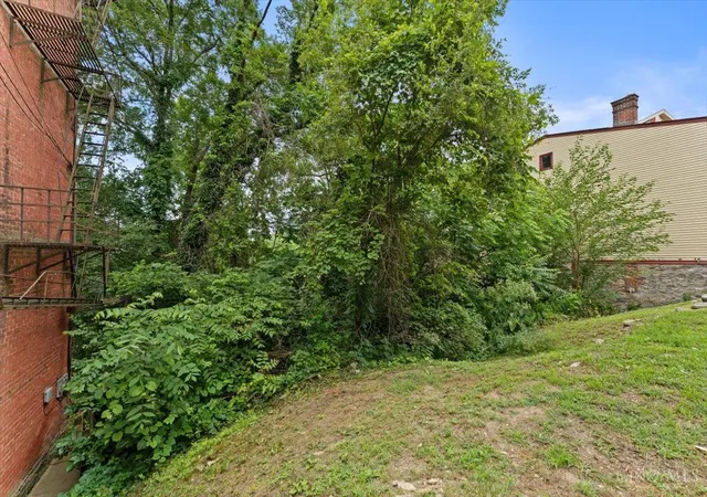 Homes for sale in Cincinnati, OH | 1861 Walker St, Cincinnati, OH 45202 | MLS# 1882923