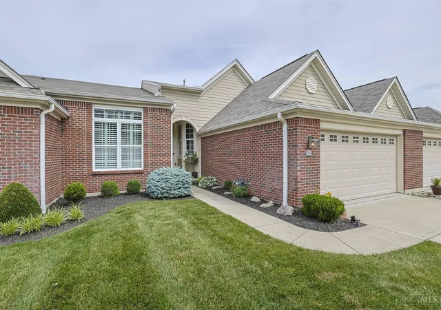 Homes for sale in Loveland, OH | 319 Turtle Creek Dr, Loveland, OH 45140 | MLS# 1882864