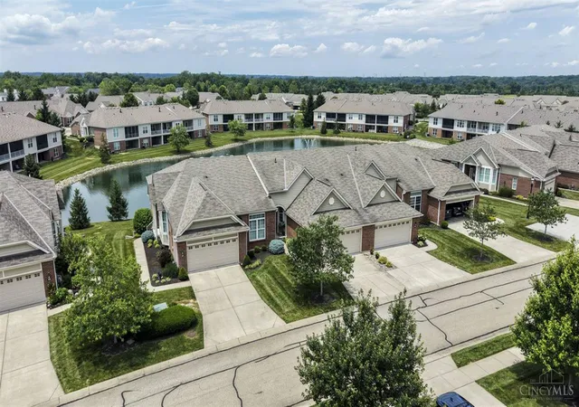 Homes for sale in Loveland, OH | 319 Turtle Creek Dr, Loveland, OH 45140 | MLS# 1882864