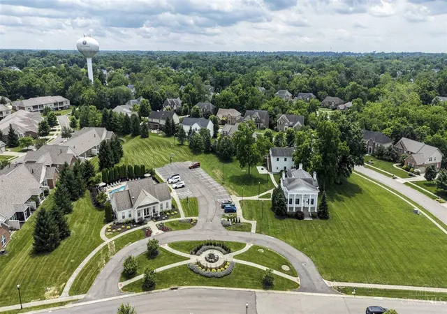 Homes for sale in Loveland, OH | 319 Turtle Creek Dr, Loveland, OH 45140 | MLS# 1882864