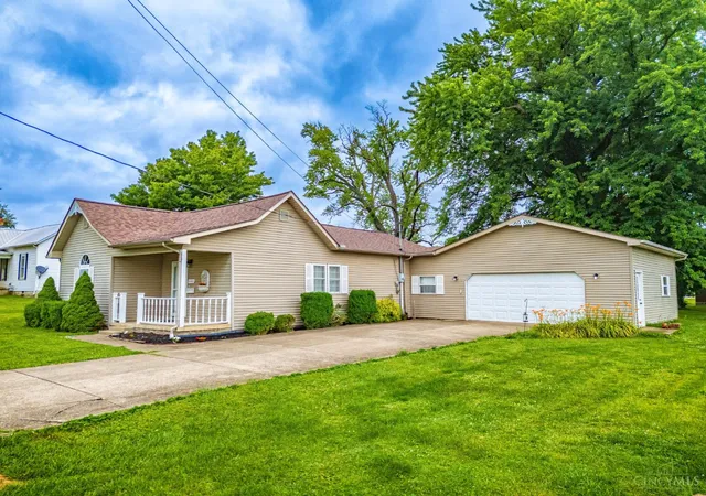 Homes for sale in West Union, OH | 502 Sycamore St, West Union, OH 45693 | MLS# 1882929