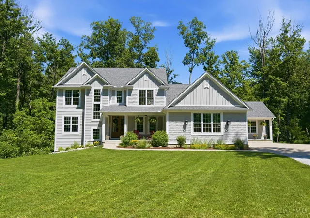 Homes for sale in Maineville, OH | 1388 E Hatt Swank Rd, Maineville, OH 45140 | MLS# 1882908