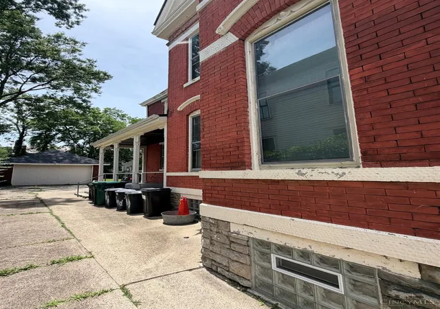 Homes for sale in Cincinnati, OH | 1363 Myrtle Ave, Cincinnati, OH 45206 | MLS# 1882760