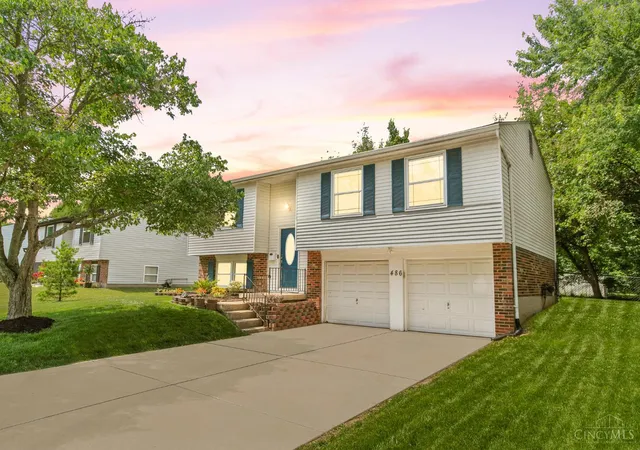 Homes for sale in Forest Park, OH | 486 Brunswick Dr, Forest Park, OH 45240 | MLS# 1882896