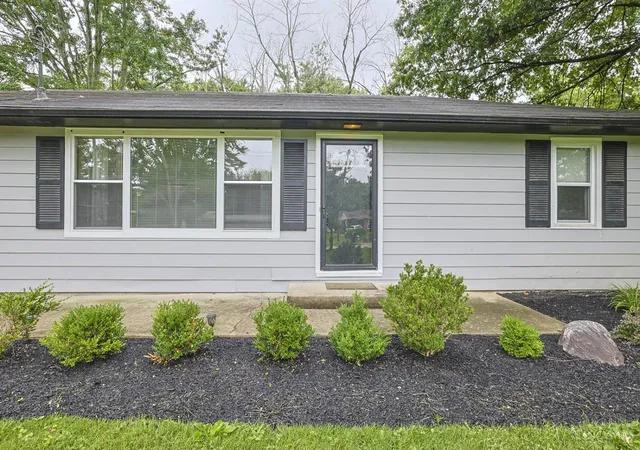 Homes for sale in Loveland, OH | 105 N Lebanon Rd, Loveland, OH 45140 | MLS# 1882925