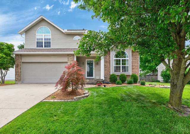 Homes for sale in Lebanon, OH | 1282 Locust Forge Ln, Lebanon, OH 45036 | MLS# 1882962