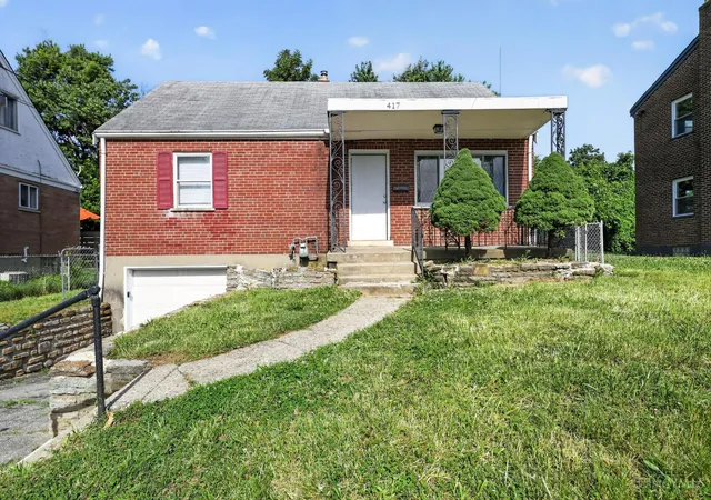 Homes for sale in Delhi Twp, OH | 417 Elm St, Delhi Twp, OH 45238 | MLS# 1880782
