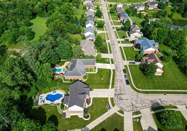 4th image of 5945 Brierly Ridge Dr, Cincinnati, OH 45247 | MLS# 1882935