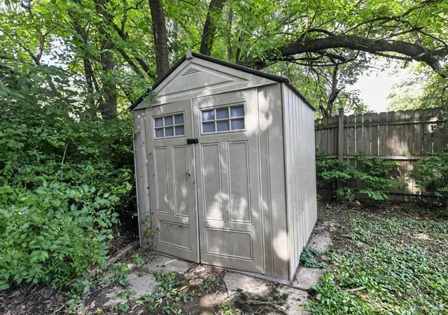 4th image of 1933 Shollenberger Ave, North College Hill, OH 45239 | MLS# 1880357