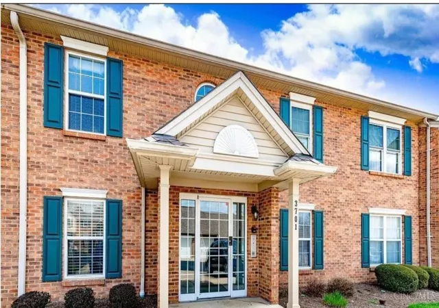 Homes for sale in Colerain Twp, OH | 3701 W Galbraith Rd #52, Colerain Twp, OH 45247 | MLS# 1882932