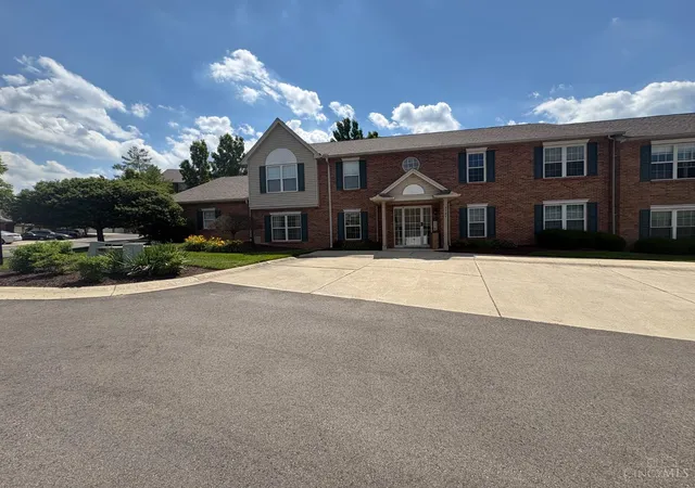 Homes for sale in Colerain Twp, OH | 3701 W Galbraith Rd, Colerain Twp, OH 45247