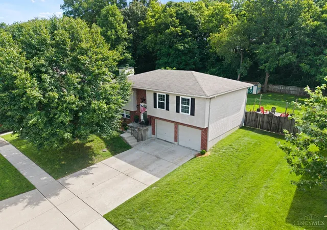 Homes for sale in Harrison, OH | 117 Deerview Ct, Harrison, OH 45030 | MLS# 1883119