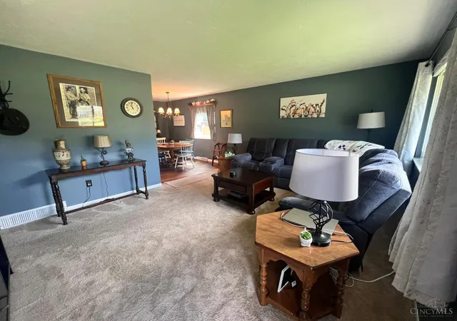 Homes for sale in Delhi Twp, OH | 5876 Fourson Dr, Delhi Twp, OH 45233 | MLS# 1883118