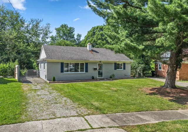 Photo 3 of Single family home for sale at 8777 Morningstar Ln, Cincinnati, OH 45231 | MLS# 1883006 | Listing updated on 2026-09-09