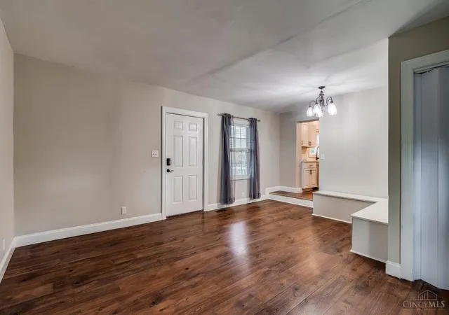 Homes for sale in Cincinnati, OH | 2320 Beechmont Ave, Cincinnati, OH 45230 | MLS# 1883062
