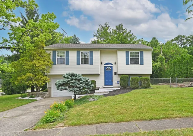 Homes for sale in Forest Park, OH | 11786 Elkwood Dr, Forest Park, OH 45240 | MLS# 1882133
