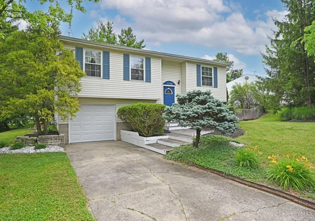 Homes for sale in Forest Park, OH | 11786 Elkwood Dr, Forest Park, OH 45240 | MLS# 1882133