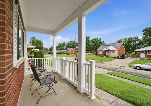 Homes for sale in Colerain Twp, OH | 9374 Silva Dr, Colerain Twp, OH 45251 | MLS# 1883164