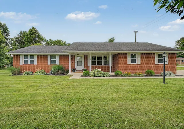 Homes for sale in Blanchester, OH | 7463 Fairground Rd, Blanchester, OH 45107 | MLS# 1882854