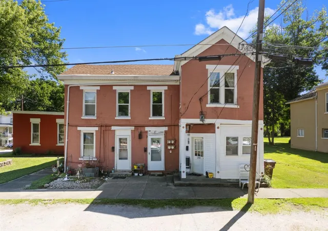 2nd image of 204 Washington St, New Richmond, OH 45157 | MLS# 1883209
