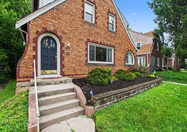 Homes for sale in Cincinnati, OH | 7329 Scottwood Ave, Cincinnati, OH 45237 | MLS# 1883292