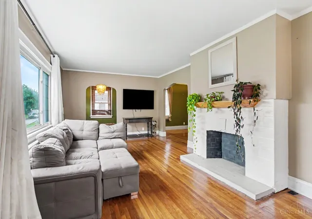 Homes for sale in Cincinnati, OH | 7329 Scottwood Ave, Cincinnati, OH 45237 | MLS# 1883292