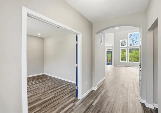 Photo 3 of Single family home for sale at 2615 Golden Leaf Dr, Beavercreek, OH 45434 | MLS# 1883334 | Listing updated on 2026-07-24