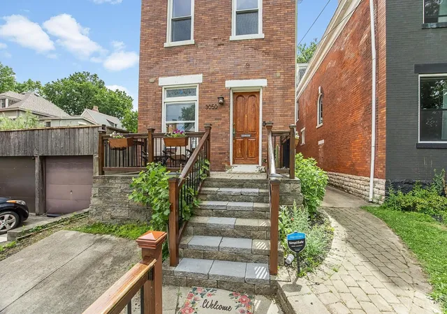 Homes for sale in Cincinnati, OH | 3050 Cleinview Ave, Cincinnati, OH 45206 | MLS# 1883214